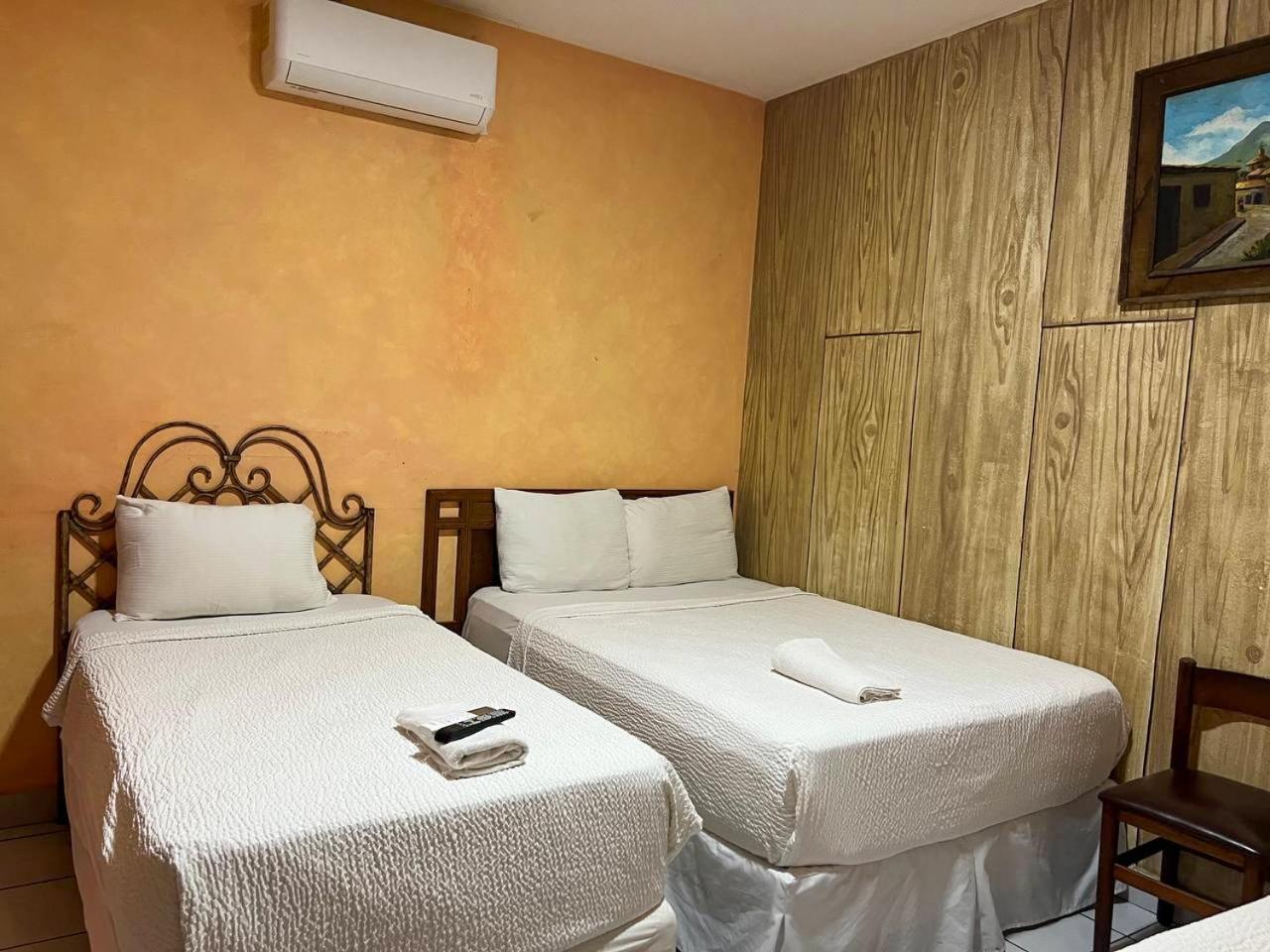 Argueta Hotel Сан-Луис Экстерьер фото