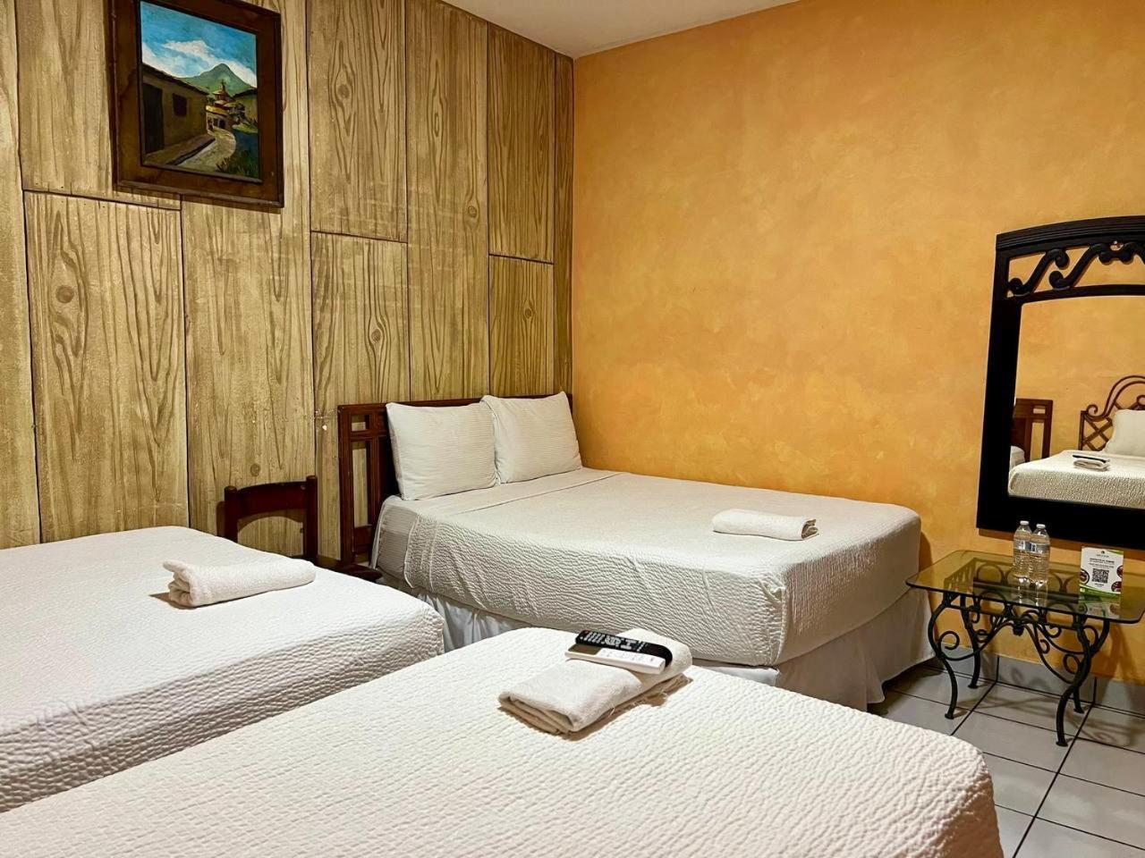 Argueta Hotel Сан-Луис Экстерьер фото