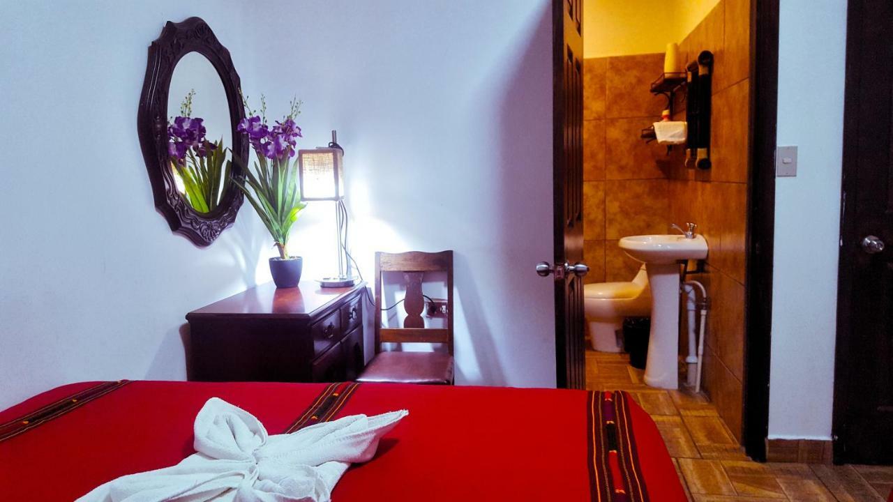 Argueta Hotel Сан-Луис Экстерьер фото