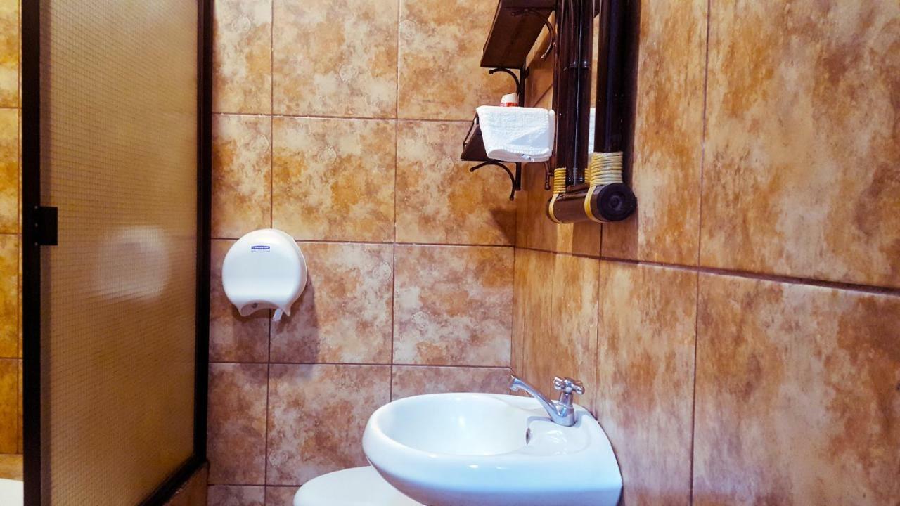 Argueta Hotel Сан-Луис Экстерьер фото